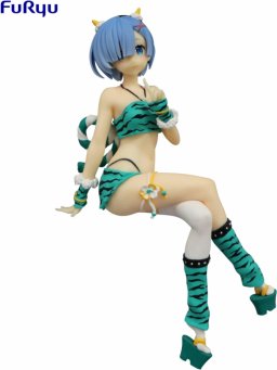 Re:Zero Starting Life in Another World Noodle Stopper Figure - Demon outfit Rem